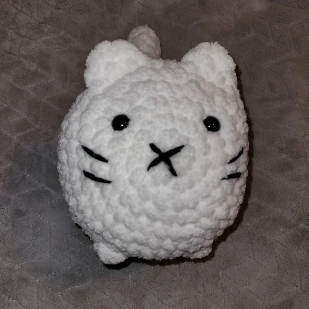 White Crochet Plush Cat Stuffed Animal Toy Cute Kitten Plushie Gift Kids‎ Kawaii